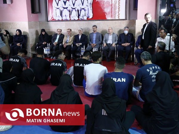 بازدید سرپرست وزارت ورزش و جوانان از اردوی تیم ملی تکواندو