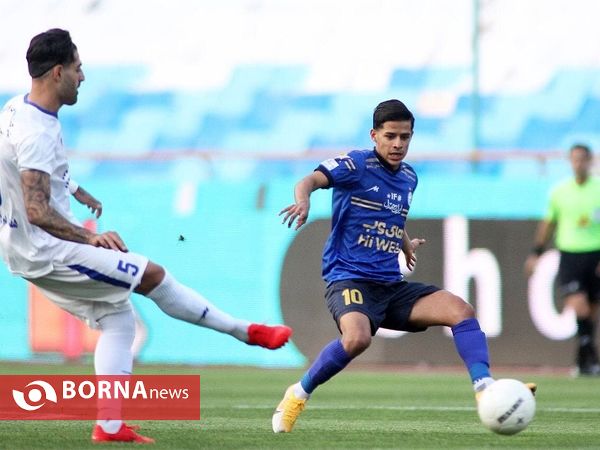 دیدار تیم های فوتبال استقلال- گل گهر سیرجان