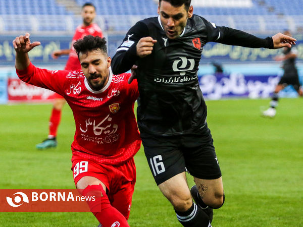 دیدار تیم های شهرخودرو مشهد و مس رفسنجان