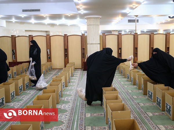 بسته بندی اقلام معیشتی در مسجد قدس