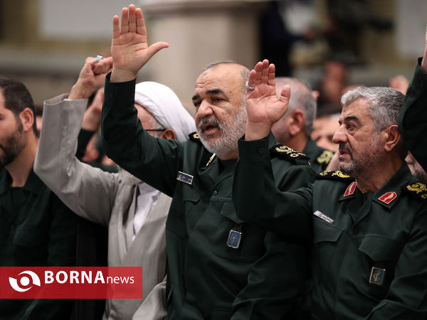 دیدار مجمع عالی فرماندهان سپاه با فرمانده کل قوا