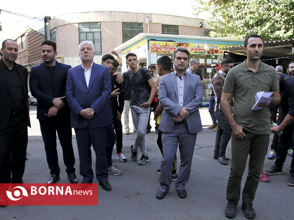 تشییع پیکر مهدی شادمانی