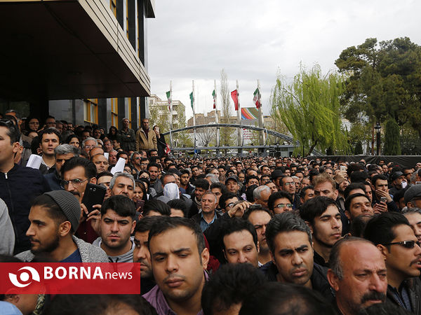 تشییع پیکر مرحوم جمشید مشایخی