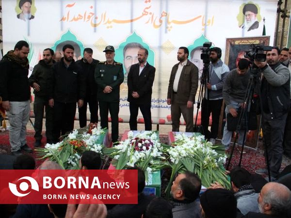 وداع مردم اصفهان با‌شهدای امنیت در محل شهادتشان
