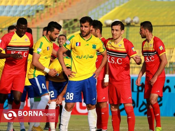 دیدار تیم های فوتبال صنعت نفت - فولاد