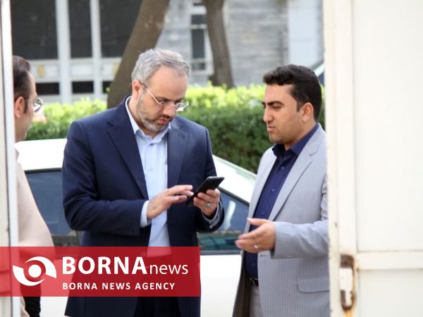 بازدید مدیرکل مشارکتهای اجتماعی و فعالیت های داوطلبانه وزارت ورزش و جوانان از دفتر خبرگزاری برنا کردستان 