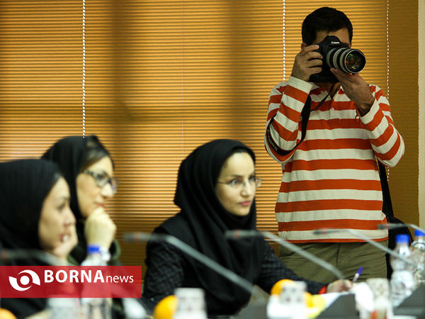 نشست خبری جشنواره بین المللی تئاتر فجر