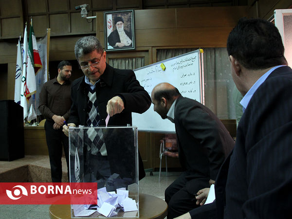 مجمع انتخاباتی فدراسیون بدنسازی و پرورش اندام