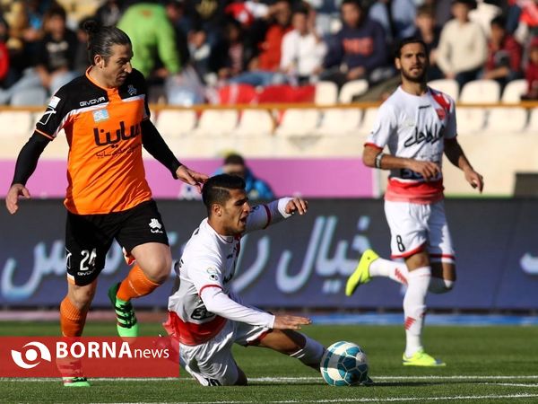 دیدار تیم های سایپا - پرسپولیس