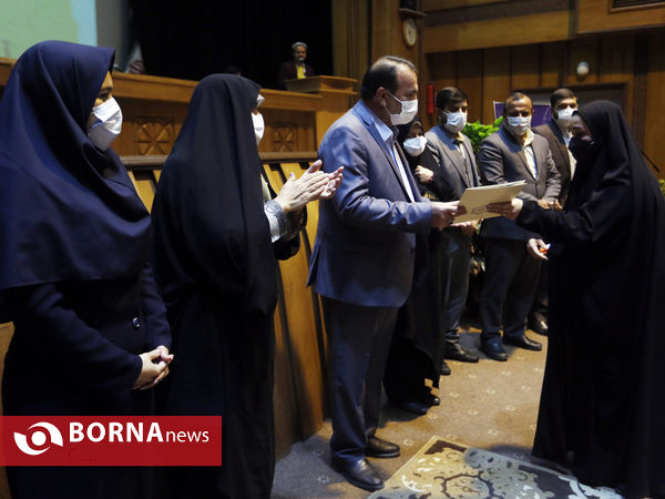 مراسم تجلیل از بانوان قهرمان مربیان ، داوران بین‌المللی استان فارس