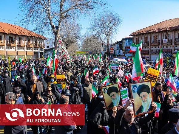 راهپیمایی 22 بهمن در ساری