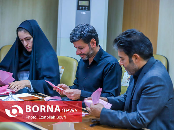 مجمع انتخاباتی رئیس هیات پزشکی ورزشی استان مرکزی