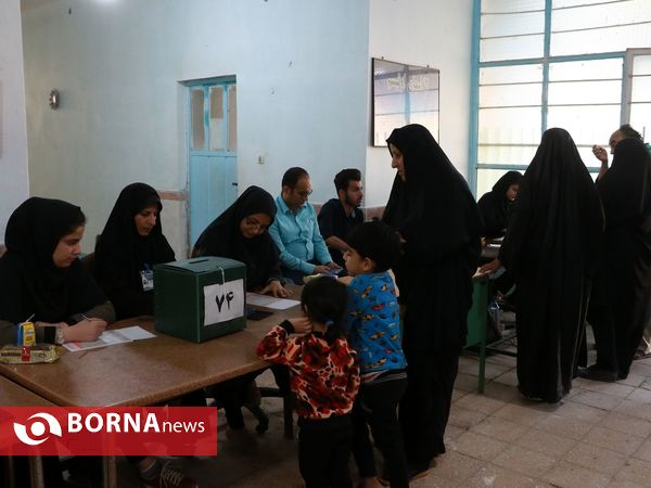 انتخابات مجلس یازدهم در حوزه های رای‌گیری آبادان