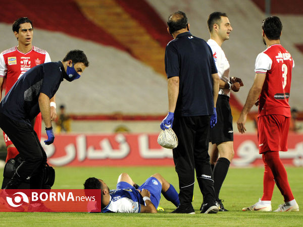 در حاشیه دیدار تیم های فوتبال استقلال- پرسپولیس