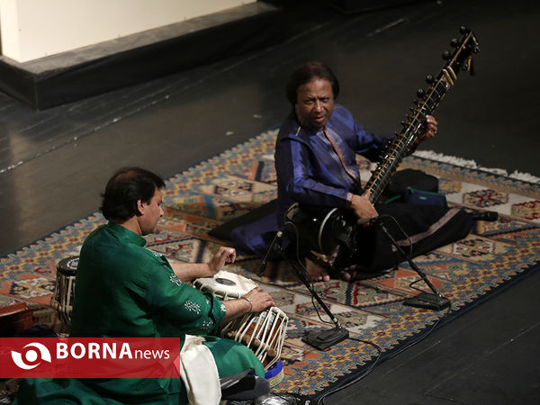 کنسرت شهید پرویز خان در سی و سومین جشنواره موسیقی فجر
