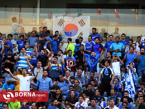 دیدار تیم های استقلال تهران- نفت آبادان