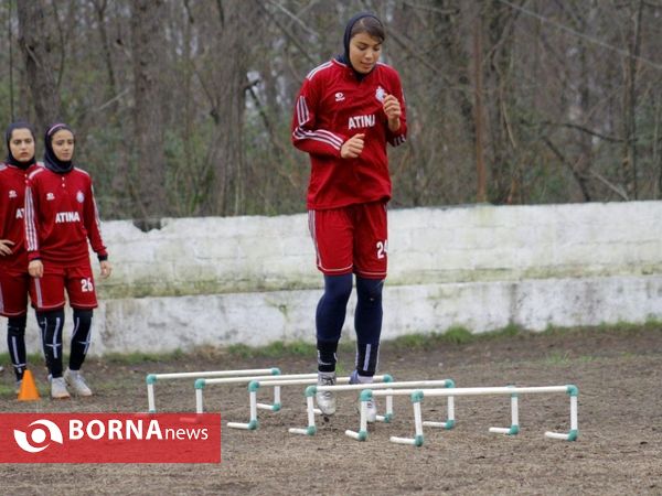 تمرین تیم فوتبال بانوان ملوان بندرانزلی