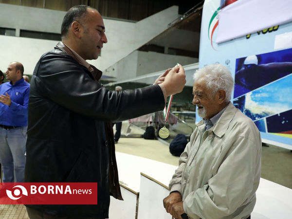 مسابقات شنا جام وحدت