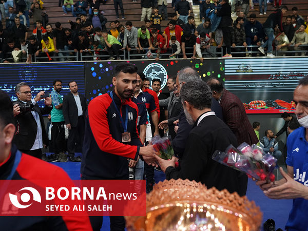 مسابقات لیگ برتر کشتی آزاد