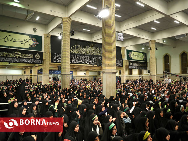 دیدار دانش آموزان و دانشجویان با مقام معظم رهبری
