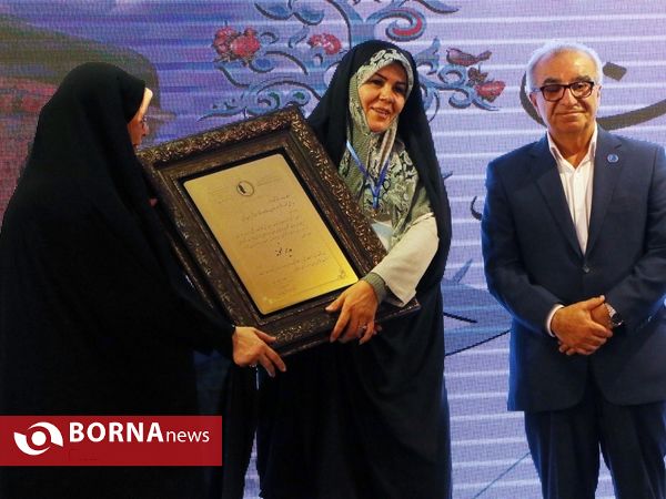 سومین آیین نکوداشت مادران نمونه شهر شیراز
