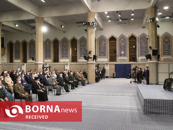 دیدار دست‌اندرکاران برگزاری کنگره شهدای استان قم با مقام معظم رهبری