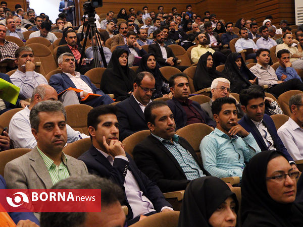 گردهمایی سراسری  منتخبین دوره پنجم شوراهای اسلامی شهر های استان فارس