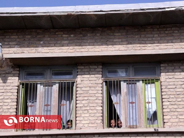 دیدار فرماندهی انتظامی استان فارس با دانش آموزان مدرسه شهید قاسم پور در هفته گرامیداشت ناجا