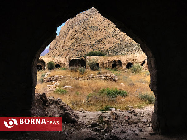 کاروانسرای فراموش شده زنجیران فیروزآباد فارس