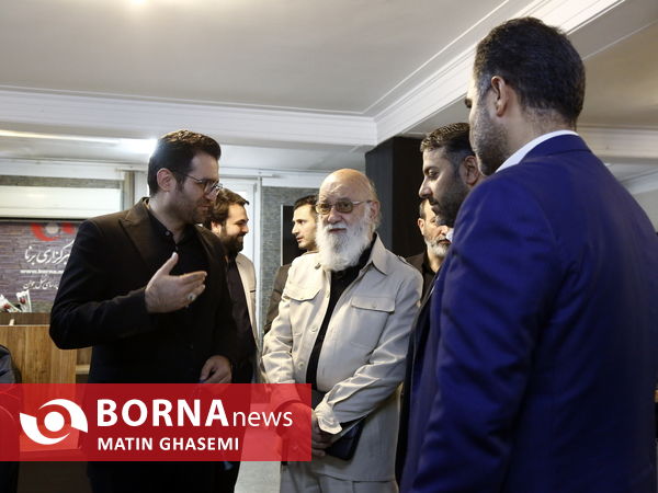 حضور مهدی چمران در خبرگزاری برنا