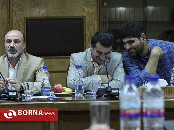 دیدار وزیر ورزش وجوانان با نمایندگان سمن های جوانان استان مازندران و زنجان