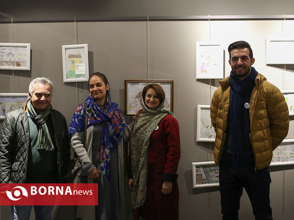 نمایشگاه نقاشی کودکان زلزله‌زده کرمانشاه در فرهنگسرای رایزن