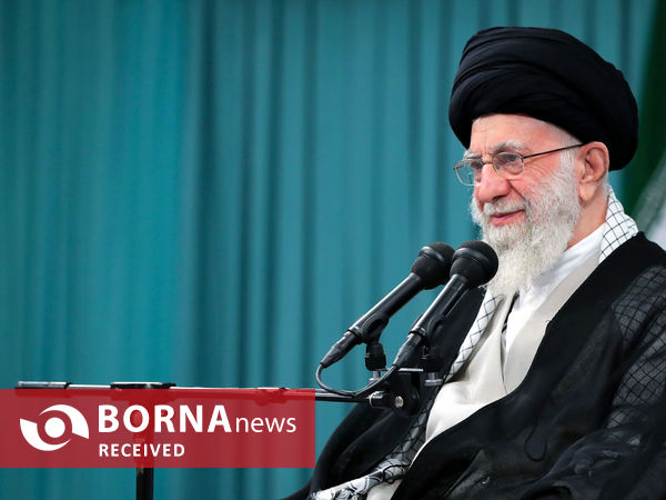 دیدار اعضای کنگره ملی شهدای استان اردبیل با رهبر انقلاب