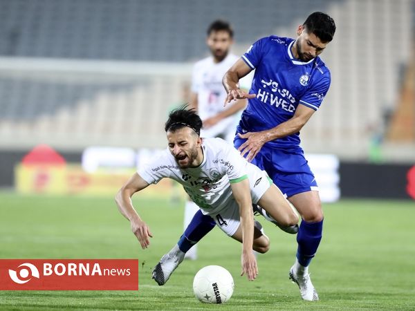 دیدار تیم های فوتبال استقلال - ذوب آهن