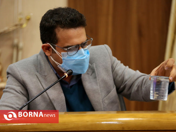 نشست خبری استاندار فارس به مناسبت دهه فجر