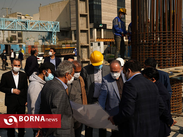 احداث پلهای غیرهمسطح بزرگراه شهید باقری