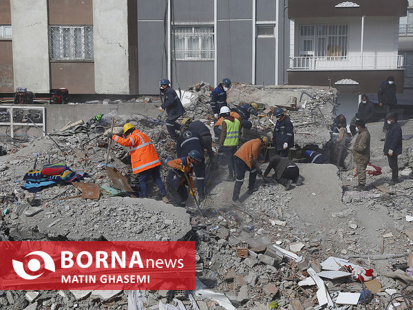 شهر آدمیان ترکیه بعد از زلزله مرگبار ۱۸ بهمن