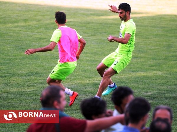 تمرینات تیم فوتبال پرسپولیس- ورزشگاه شهید کاظمی