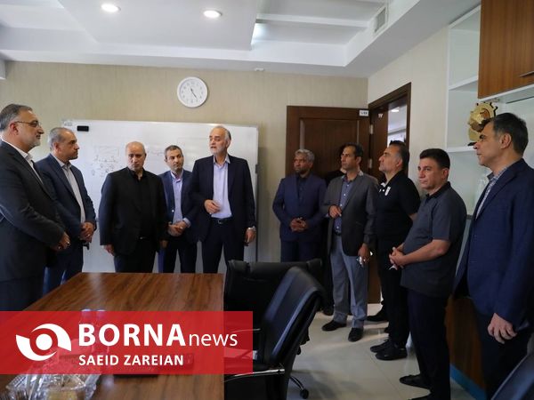 بازدید شهردار تهران از آکادمی ملی فوتبال