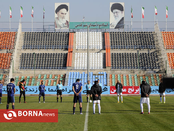 دیدار تیم های فوتبال پیکان- آلومینیوم اراک