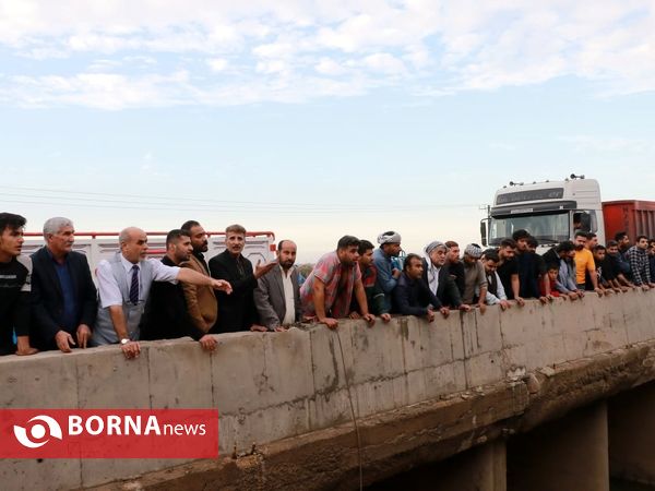 سقوط پراید در کانال آب جاده آبادان به اهواز