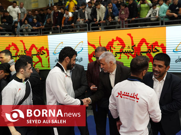 مسابقات لیگ برتر کشتی آزاد