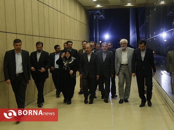 نشست شهردار تهران با اصحاب فرهنگ و هنر