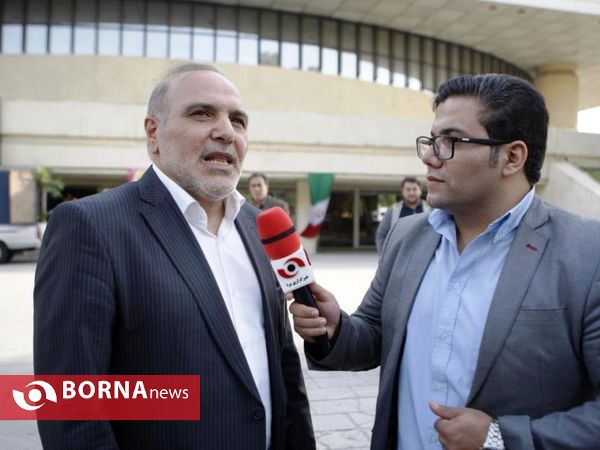 در حاشیه بازدید نمایندگان مجلس از مجموعه ورزشی آزادی