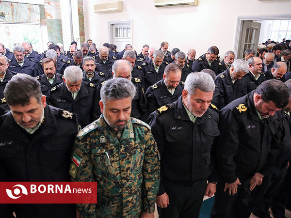 دیدار جمعی از فرماندهان و مسئولان نیروی انتظامی با رهبر انقلاب