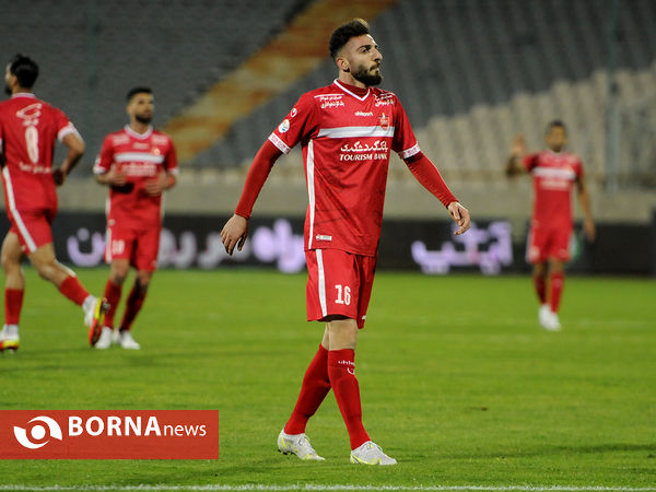 دیدار تیم های فوتبال پرسپولیس - نساجی