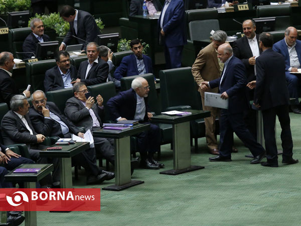 دومین روز بررسی وزرای پیشنهادی در صحن مجلس-1