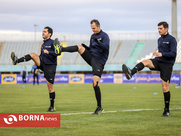 دیدار تیم های فوتبال آلومینیوم اراک- گل گهر سیرجان