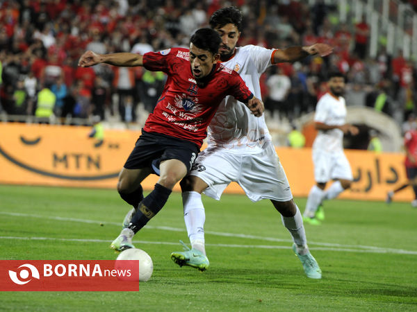 دیدار تیم های فوتبال نساجی - مس کرمان