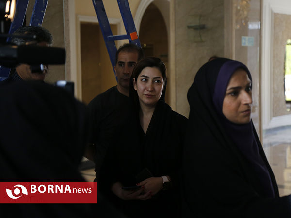 حضور سینماگران در منزل عزت الله انتظامی